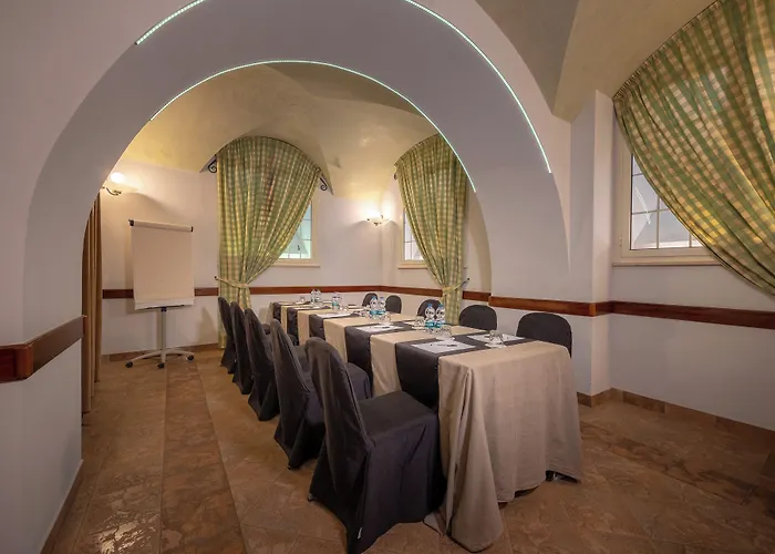 Palladium Palace Отель Рим